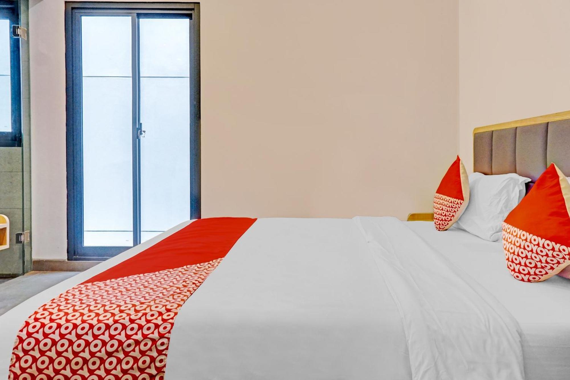 Super Oyo Capital O 90635 Tango Juliet Residence Jakarta Kültér fotó