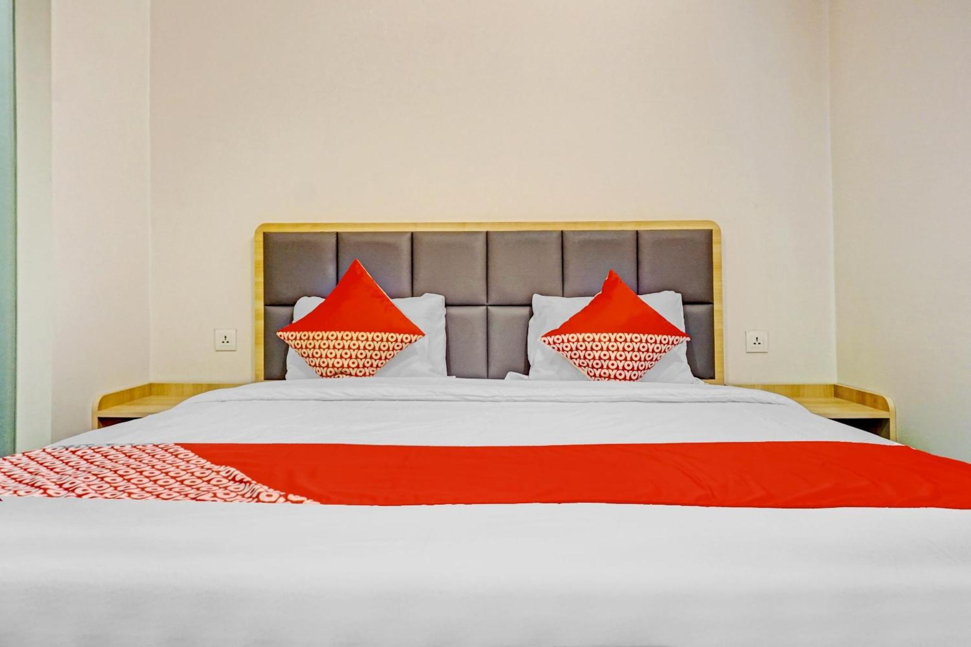 Super Oyo Capital O 90635 Tango Juliet Residence Jakarta Kültér fotó